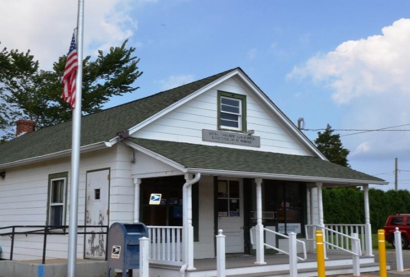 Laurel Post Office